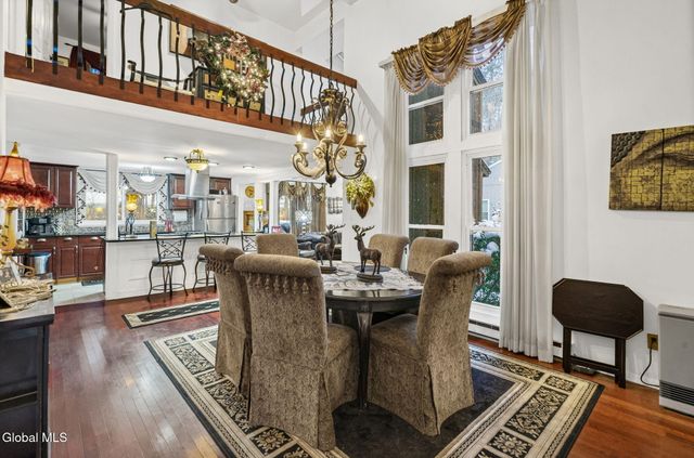 38 May Apple Way, Malta, NY 12020