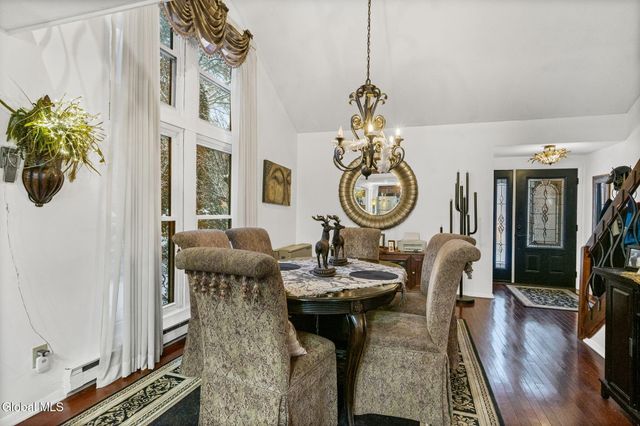 38 May Apple Way, Malta, NY 12020