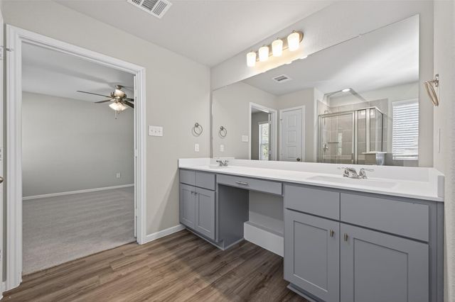 509 Emerald Thicket Lane, Huffman, TX 77336