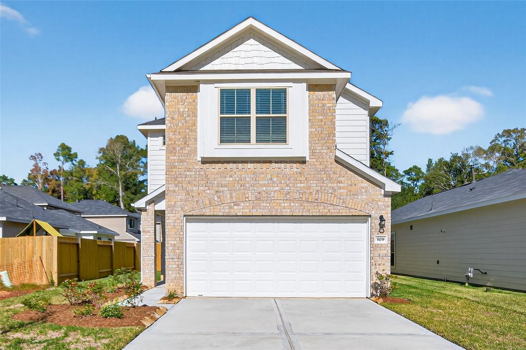 509 Emerald Thicket Lane, Huffman, TX 77336