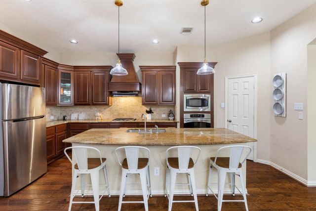 19 Driftdale Place, Spring, TX 77389