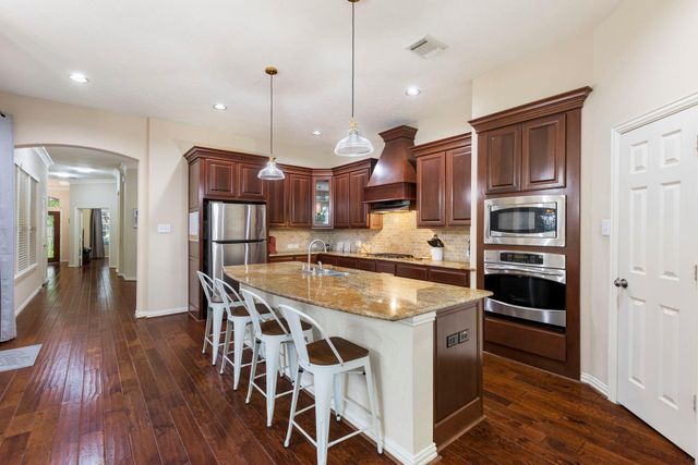 19 Driftdale Place, Spring, TX 77389