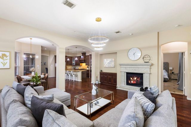 19 Driftdale Place, Spring, TX 77389