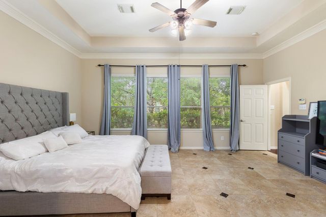 19 Driftdale Place, Spring, TX 77389