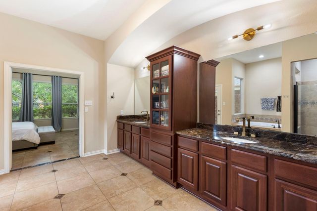 19 Driftdale Place, Spring, TX 77389