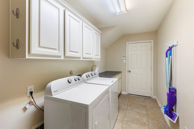 19 Driftdale Place, Spring, TX 77389