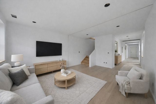 1313 Shields Avenue, Chicago Heights, IL 60411