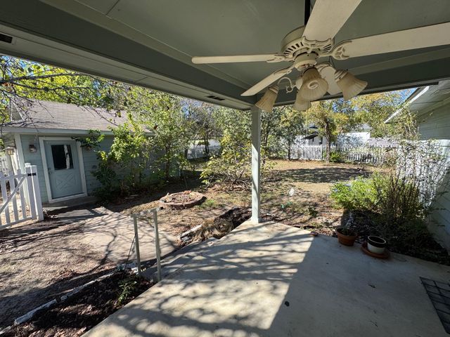 5733 Hartson, Kyle, TX 78640