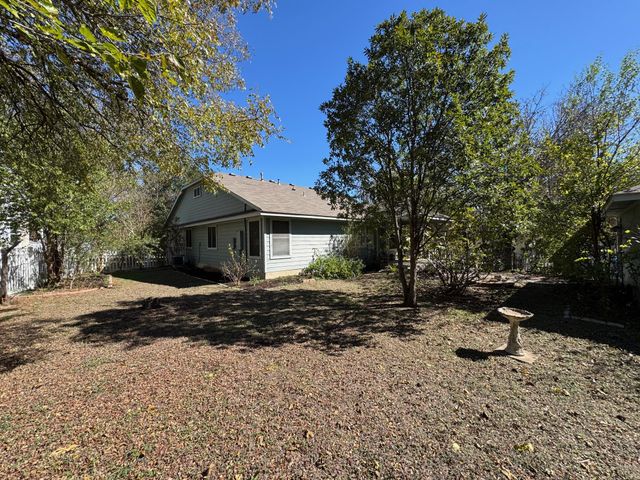 5733 Hartson, Kyle, TX 78640
