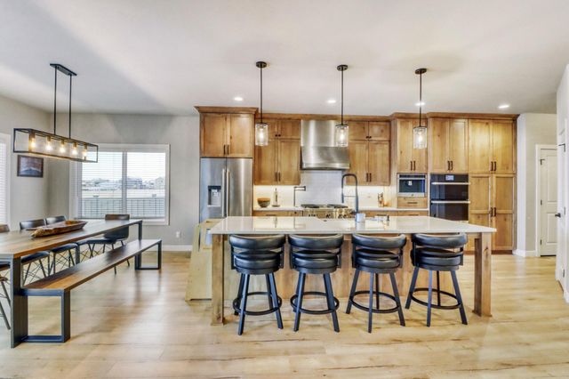 6969 Golden Valley Parkway S, Fargo, ND 58104