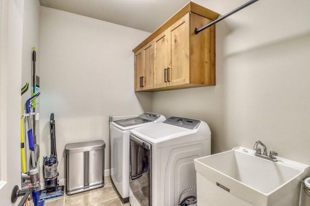 6969 Golden Valley Parkway S, Fargo, ND 58104