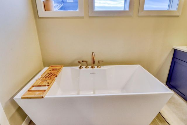 6969 Golden Valley Parkway S, Fargo, ND 58104