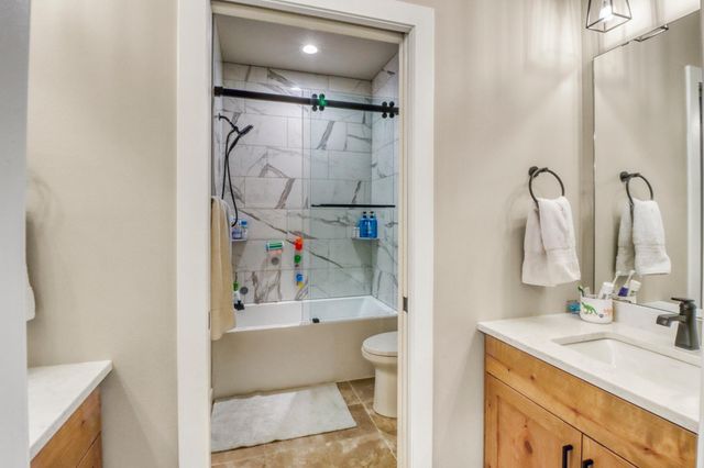 6969 Golden Valley Parkway S, Fargo, ND 58104