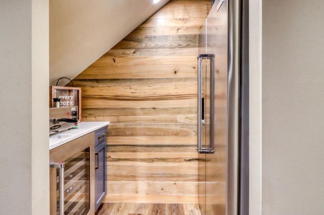 6969 Golden Valley Parkway S, Fargo, ND 58104