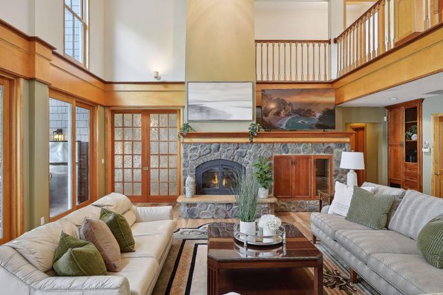 16057 673rd Avenue, Hutchinson, MN 55350