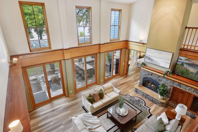 16057 673rd Avenue, Hutchinson, MN 55350