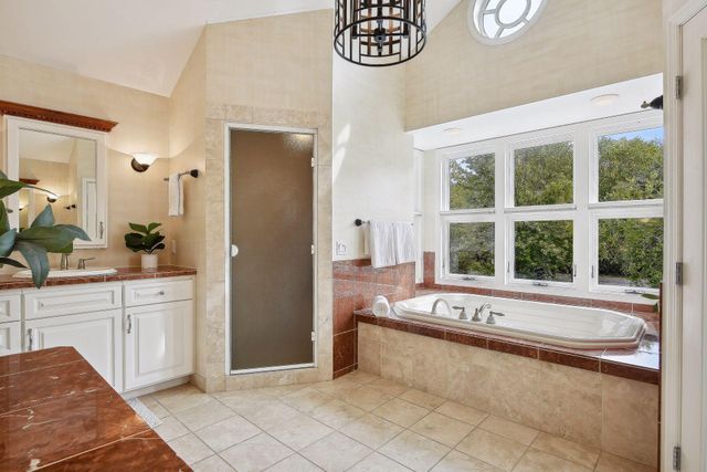 16057 673rd Avenue, Hutchinson, MN 55350