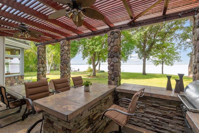 16057 673rd Avenue, Hutchinson, MN 55350