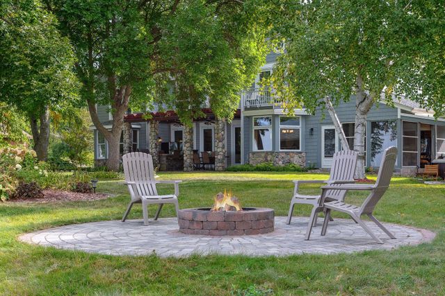 16057 673rd Avenue, Hutchinson, MN 55350