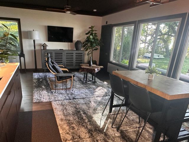 16057 673rd Avenue, Hutchinson, MN 55350