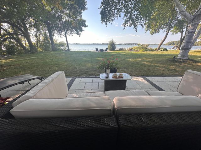 16057 673rd Avenue, Hutchinson, MN 55350