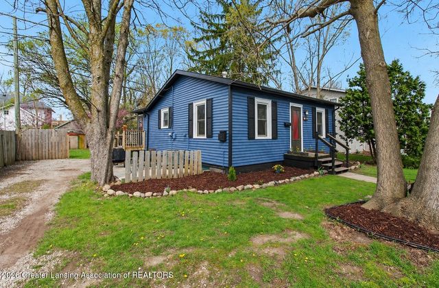 370 S Cedar Street, Williamston, MI 48895