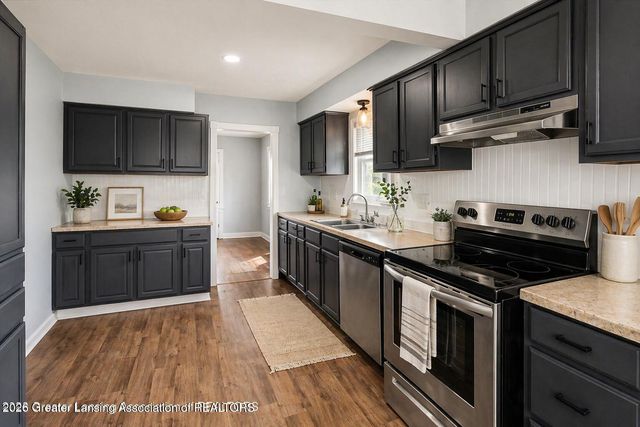 370 S Cedar Street, Williamston, MI 48895