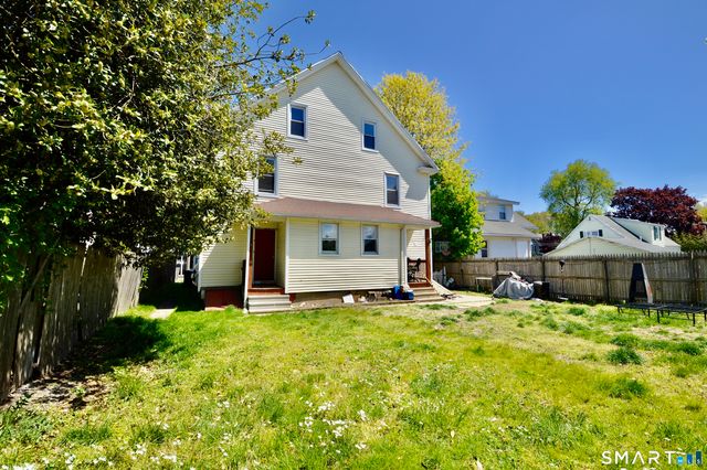 48 Riverview Place, Stratford, CT 06615