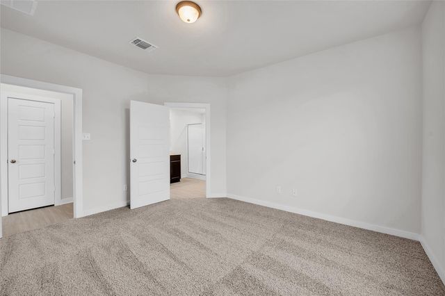 124 Maybelline RD, Jarrell, TX 76537
