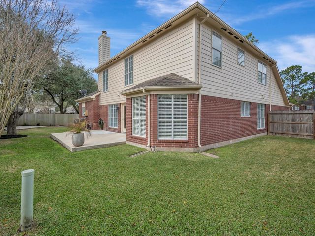 14810 Silver Knight Court, Houston, TX 77062