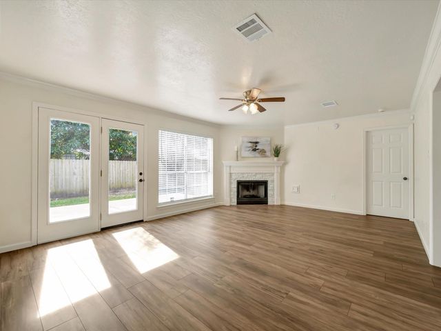 14810 Silver Knight Court, Houston, TX 77062