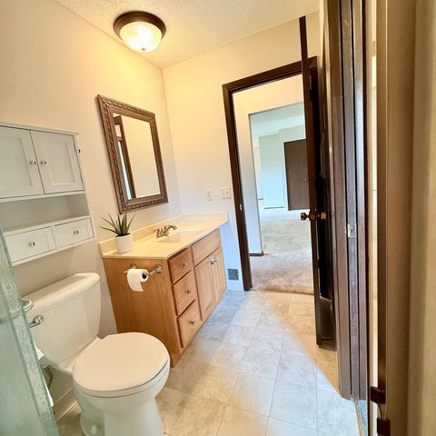 8989 Jasmine Lane S, Cottage Grove, MN 55016