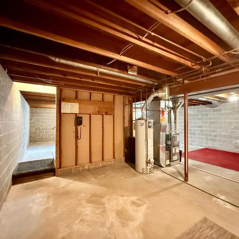 8989 Jasmine Lane S, Cottage Grove, MN 55016