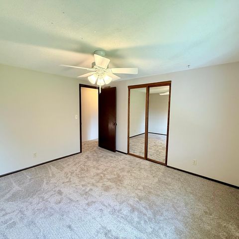 8989 Jasmine Lane S, Cottage Grove, MN 55016