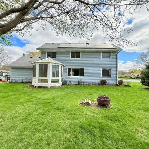 8989 Jasmine Lane S, Cottage Grove, MN 55016