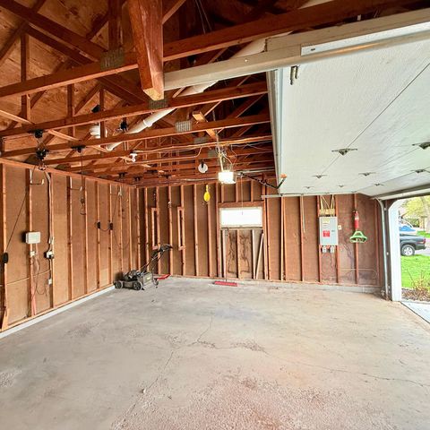 8989 Jasmine Lane S, Cottage Grove, MN 55016