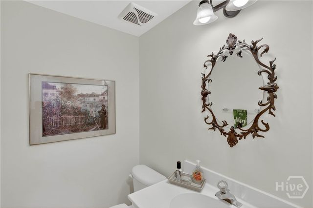 108 Chancery Lane, Savannah, GA 31410