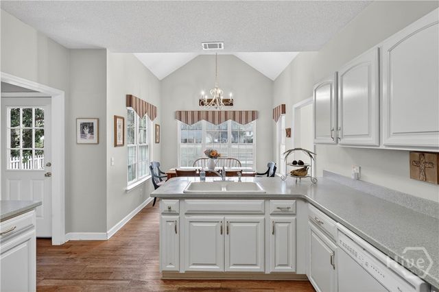 108 Chancery Lane, Savannah, GA 31410