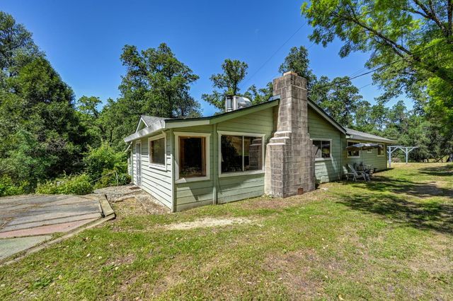 1147 Lotus Rd, Lotus, CA 95651