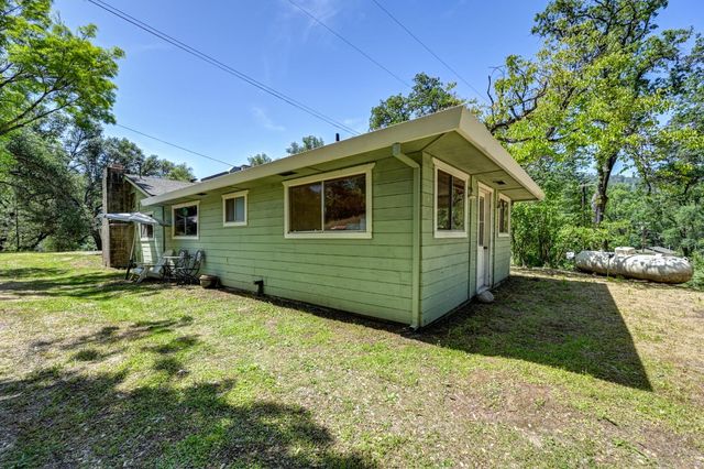 1147 Lotus Rd, Lotus, CA 95651