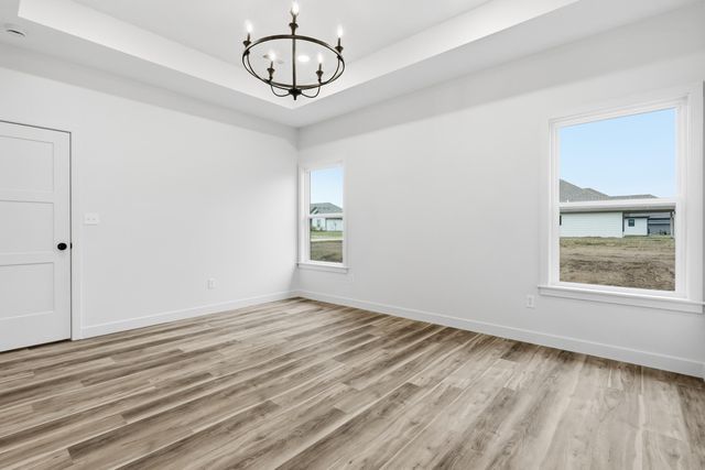 6812 ARMSTRONG DR, Columbia, MO 65202