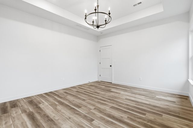 6812 ARMSTRONG DR, Columbia, MO 65202