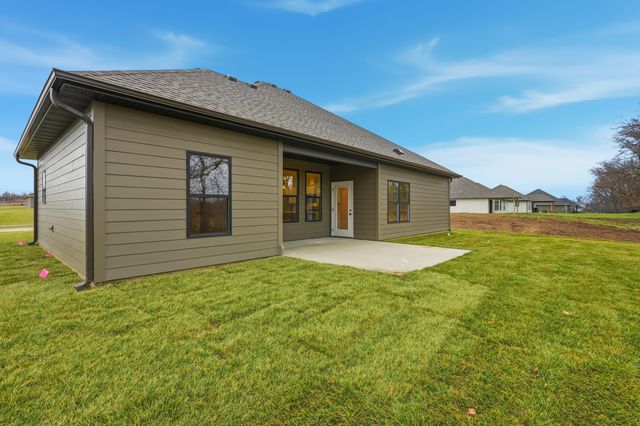 6812 ARMSTRONG DR, Columbia, MO 65202