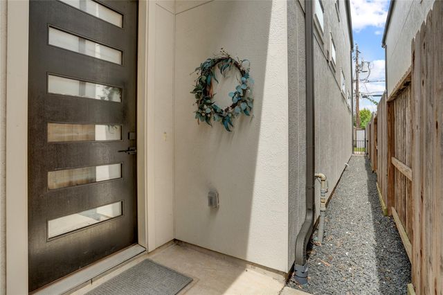 1022 Dorothy Street, Houston, TX 77008