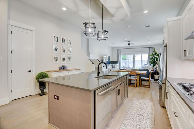 1022 Dorothy Street, Houston, TX 77008