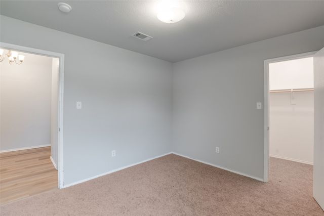 112 Bridlewood Street, Azle, TX 76020
