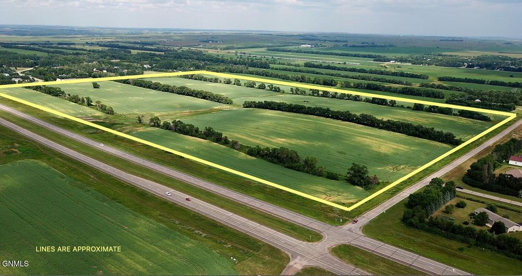 Xxx Us - 83, Bismarck, ND 58503 photo 2