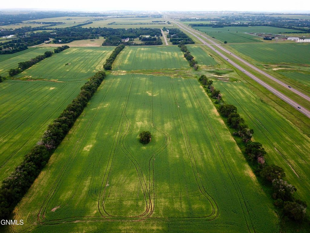 Xxx Us - 83, Bismarck, ND 58503 photo 5