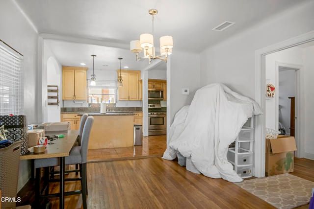 3306 Farnsworth Avenue, Los Angeles, CA 90032