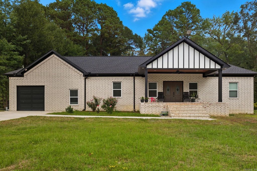 12332 Loganberry Drive, Alexander, AR 72002